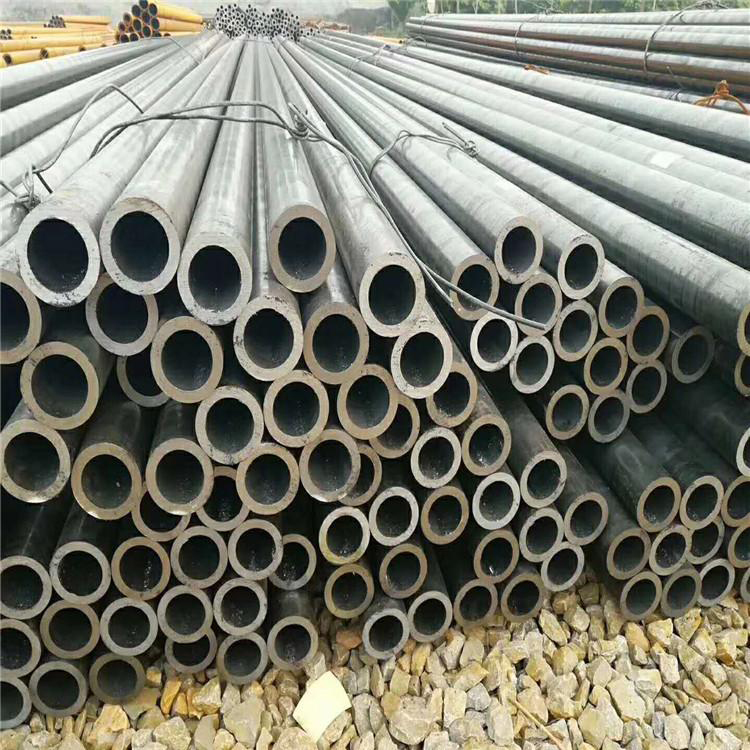 20#45#厚壁管无缝钢管 实拍大图